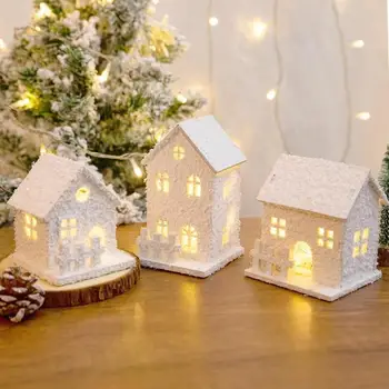 Бели коледни къщички, Мини-дървени коледни селски къщи с led осветление, боядисване, Декоративна снежна matte коледна елха